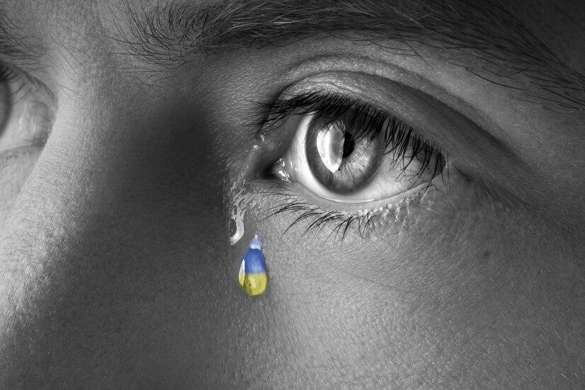 How Tears Protect and Maintain Eye Health